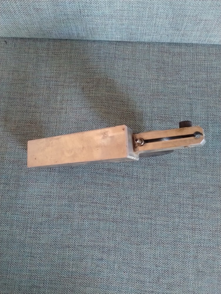 Metric Dial Indicator 0-10mm Range 0.01mm Resolution with Precision Mount Base