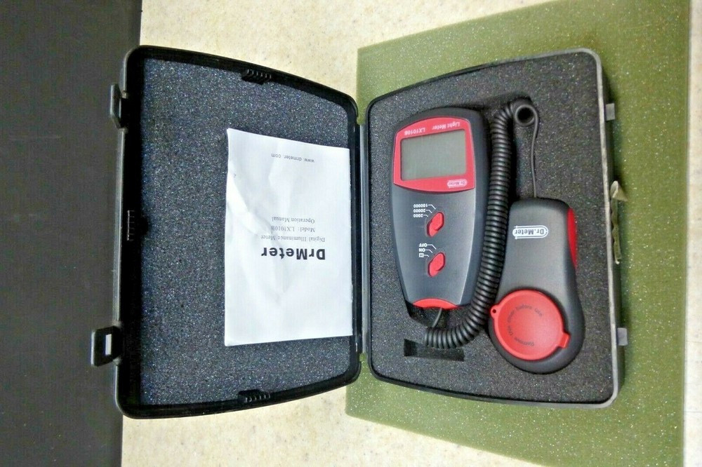 Dr. Meter Digital Lux Meter w/ Case