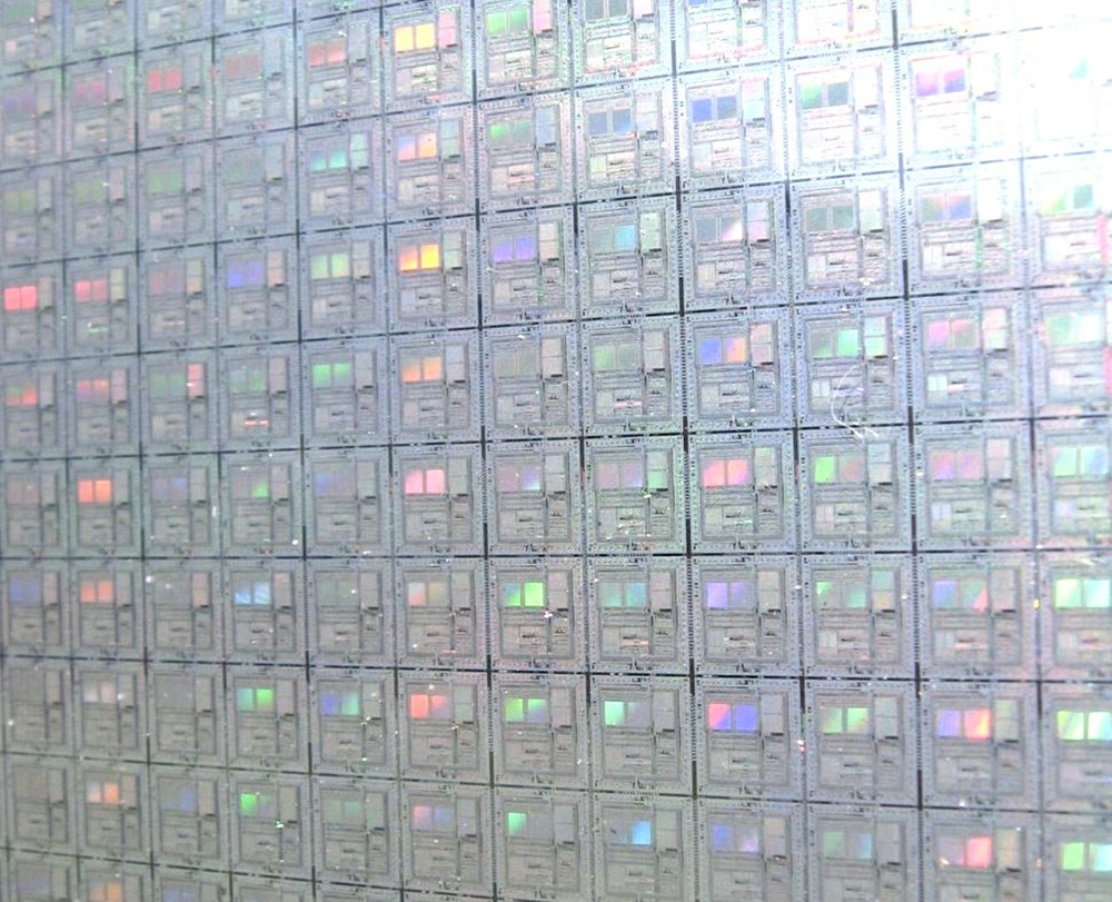 Dallas Semiconductor Microprocessor CPU Intel 8051 MCS-51 6”/150mm Wafer 87C520