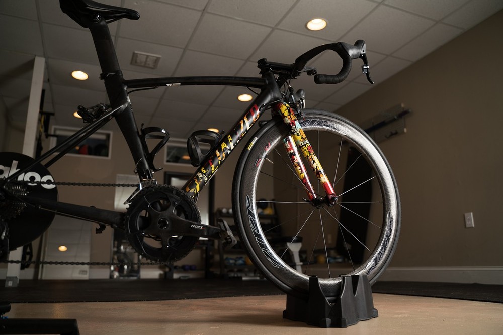 KOM Cycling Trainer Block Black