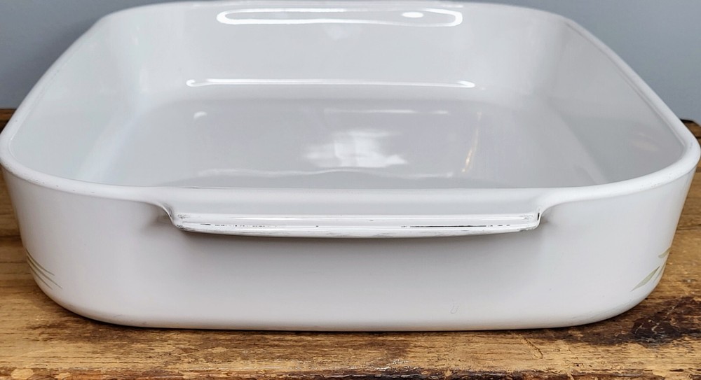 Vintage Corning Ware #A-21-B-N Rectangular Roaster Pan in Peach Floral Pattern