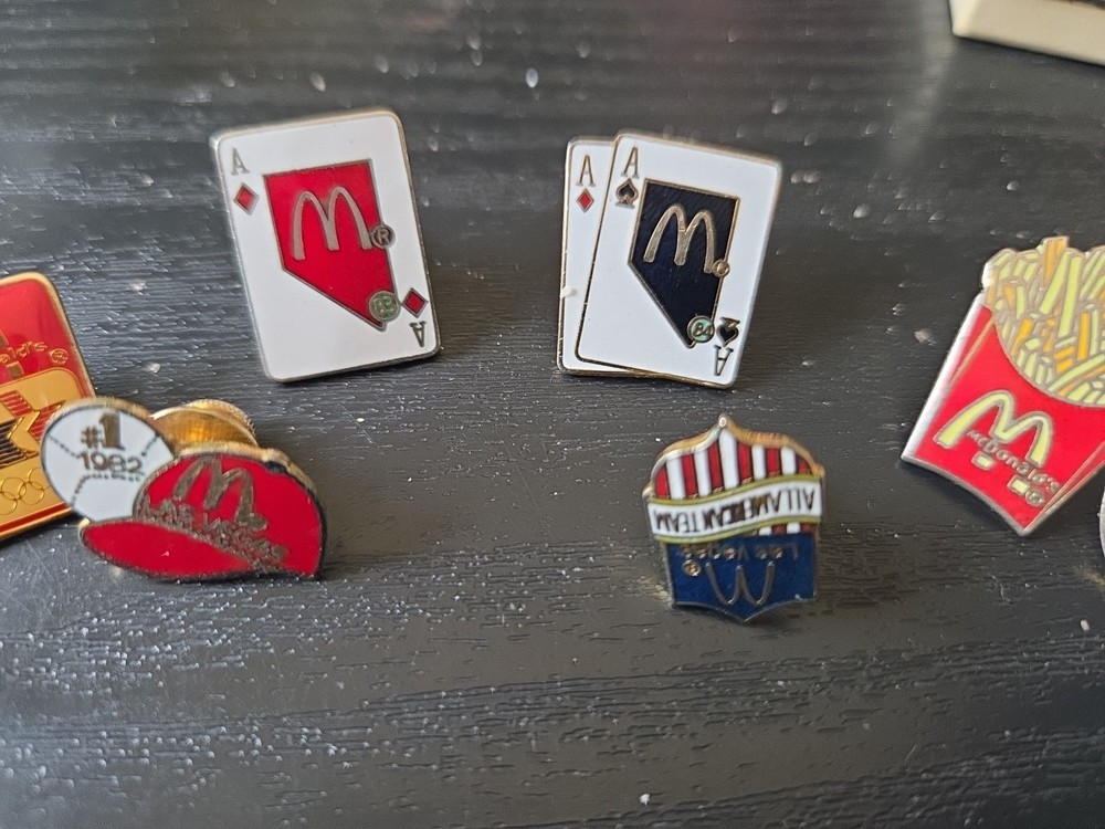 (8) Vtg. McDonald's Pins/Buttons