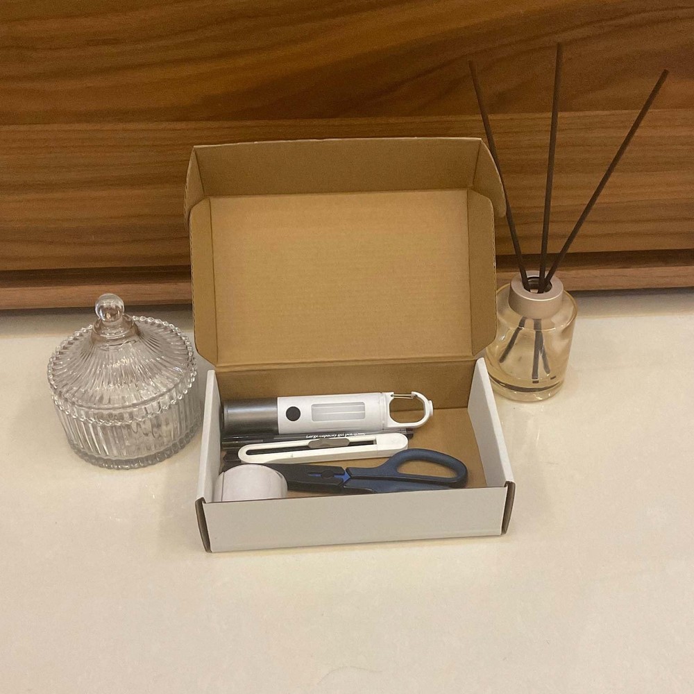 White Shipping Boxes 8x5x2 inch 50 Pack,Corrugated Boxes Mailer Packaging for...