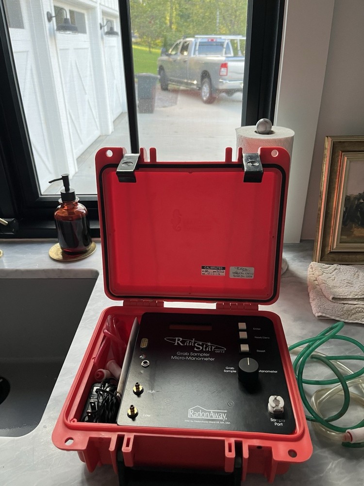 Radstar GM 1-2 Radon Gas Grab Sampler Micro Manometer