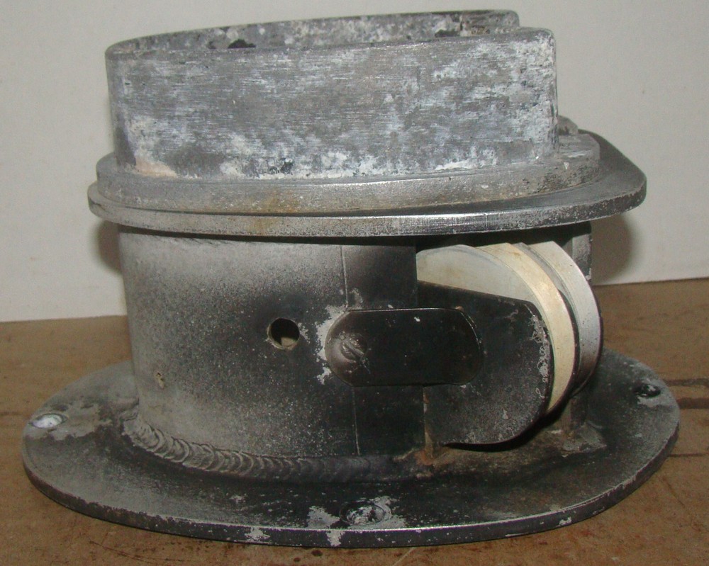 Mast Base/Step from Hunter 30 TR, Fits Kenyon 4365 Mast