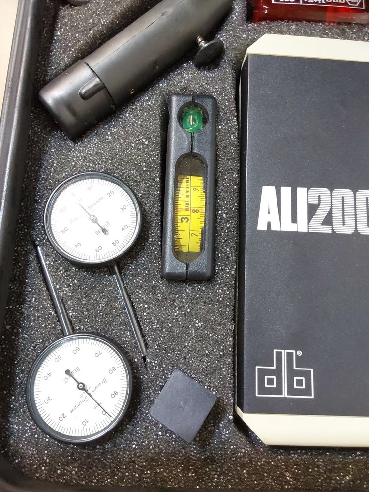 ALI 2000 MACHINE SHAFT ALIGNMENT TOOL