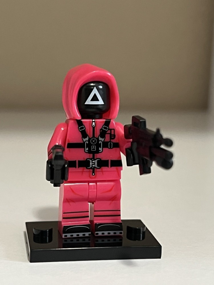Squid Game Triangle Mask Guard Minifigure Custom