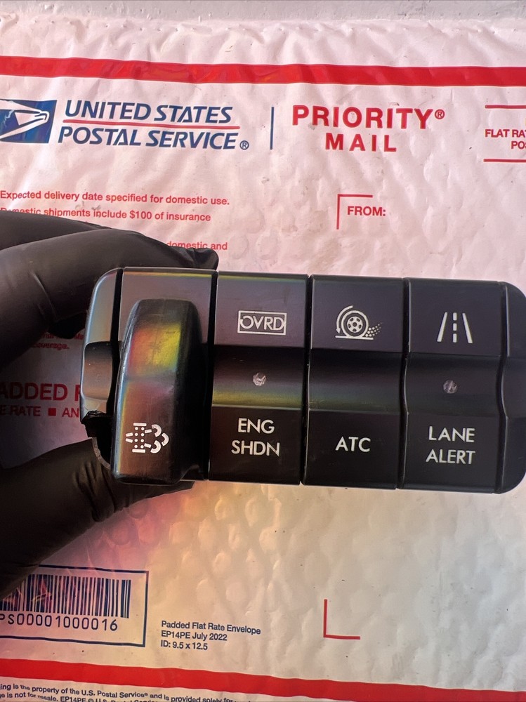 2010 Freightliner CASCADIA SWITCH PANEL Dash Panel - Used | P/N A0660973000