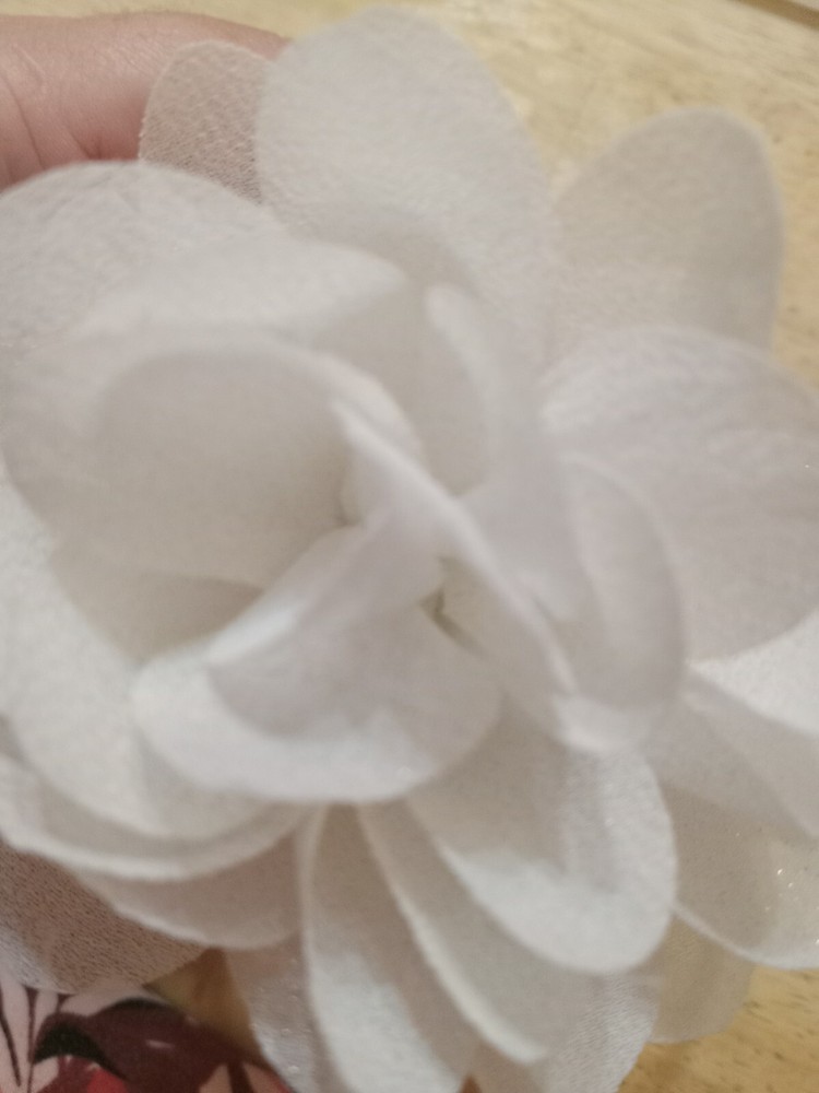 girls white flowerheadband