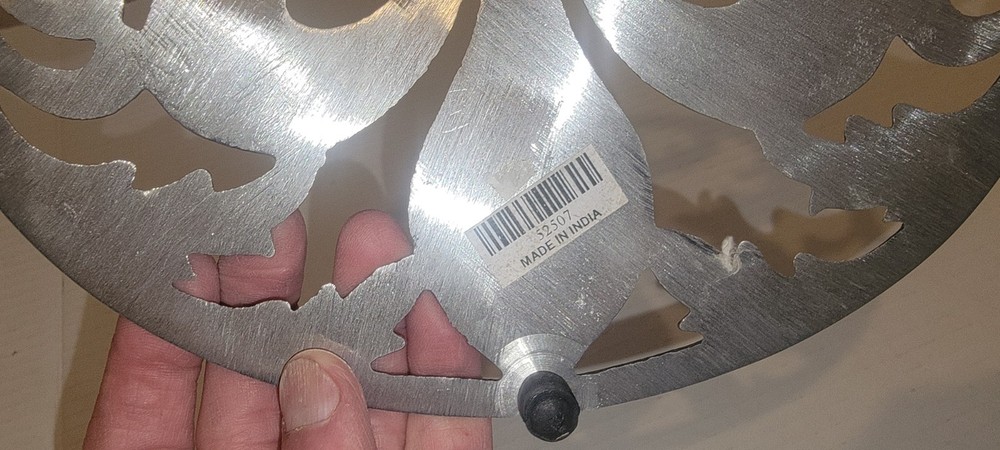 Fluer de lis silver trivet