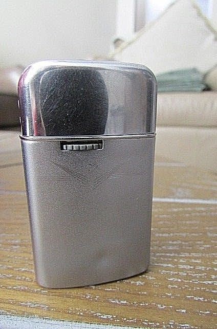 RONSON VARAFLAME POCKET LIGHTER SILVER TONE