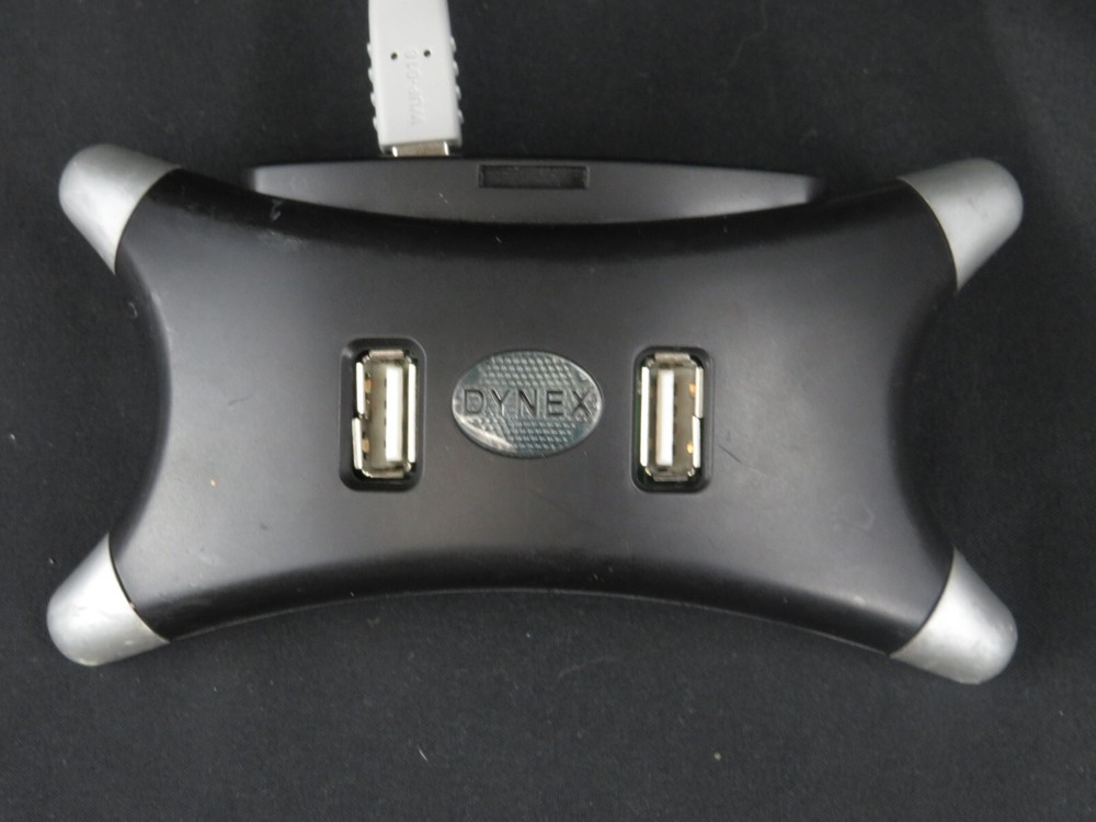 Dynex DX4P2H 4-Port USB Hub - Powered, 2.0, Data Transfer