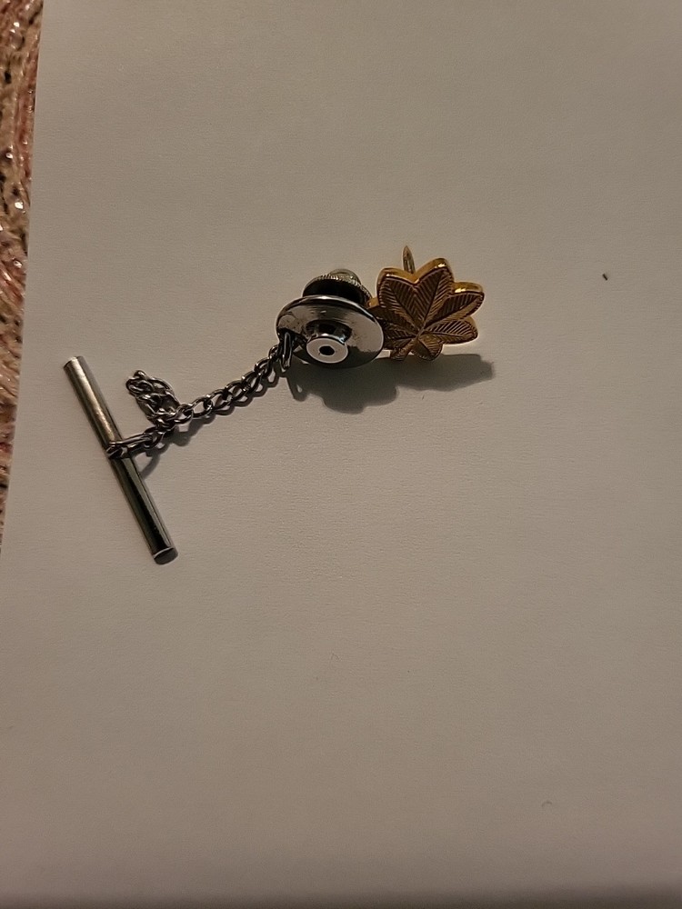 Army/AF/Marines Major(Navy Lt CMD)Tie Tack. Complete