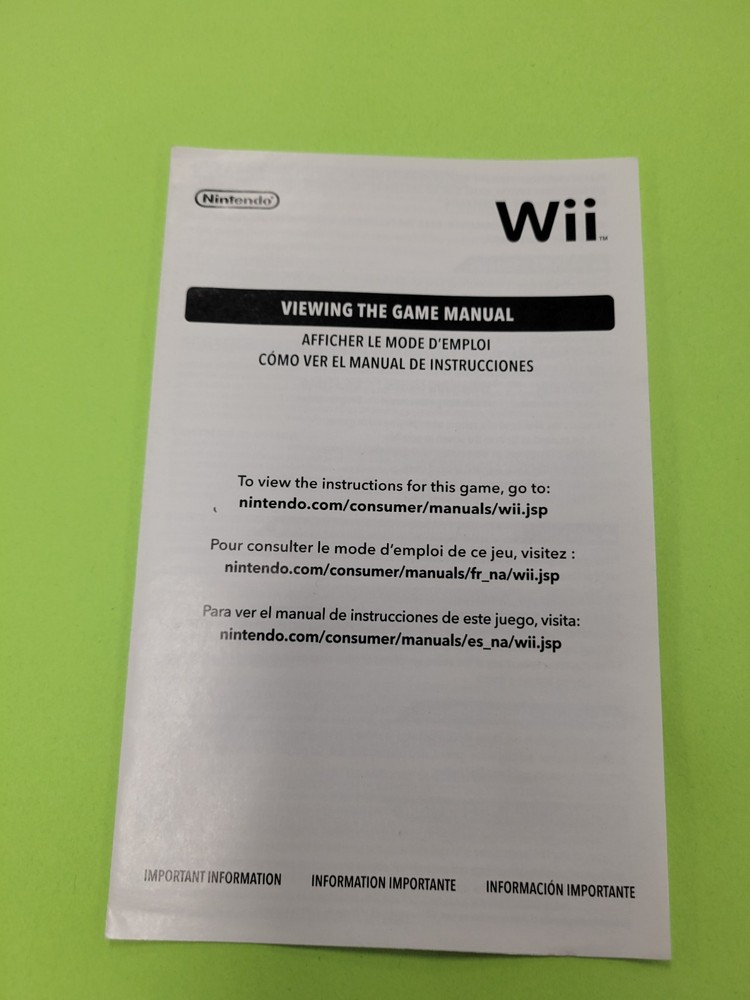 Nintendo Wii Video Game System Viewing The Game Manual Insert