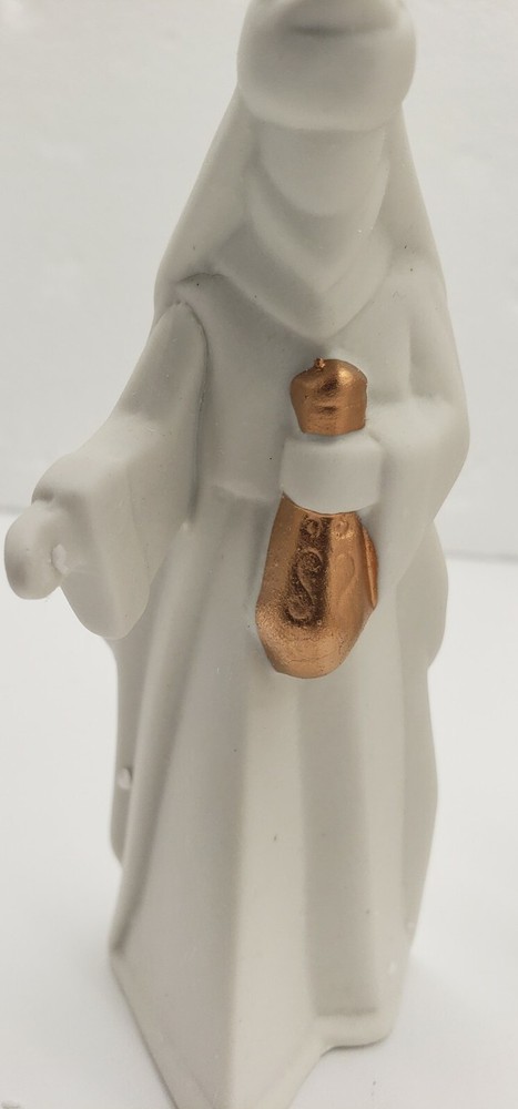 Preowned - Mark Feldstein 7 pc Ceramic Porcelain Nativity Set BX15484