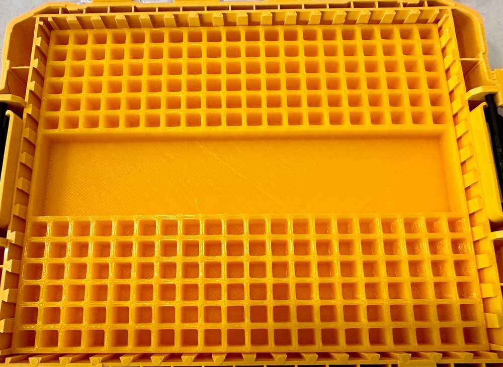 Impact bit holder insert for DEWALT Medium ToughCase (1 compartment + 240 bit)