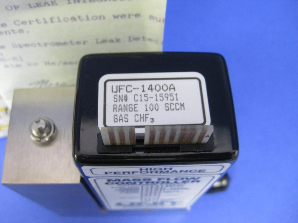 Unit UFC-1400A Mass Flow Controller, CHF3, 100 SCCM, Refurbished