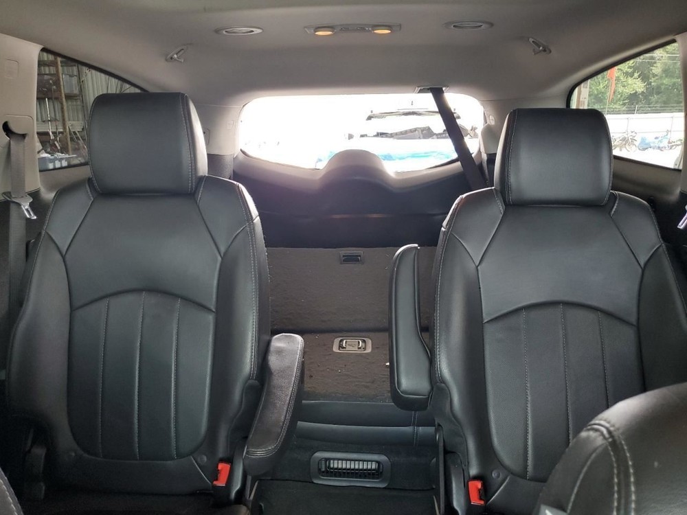 ENCLAVE 2016 Glove Box 4730499