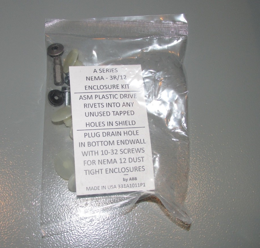 ReliaGear LIGHTING PANELBOARD - AB313 - Enclosure Only - NEW (Open box)