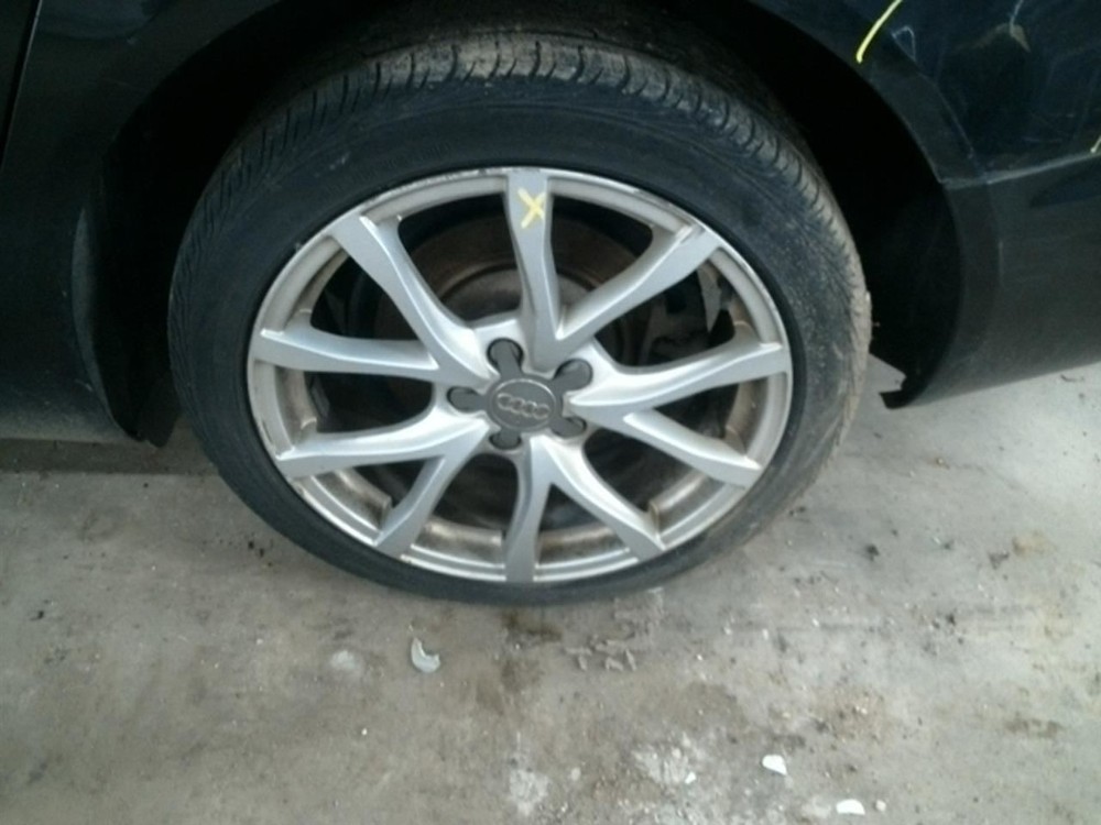 A6 AUDI 2010 High Mounted Stop Light 104917039