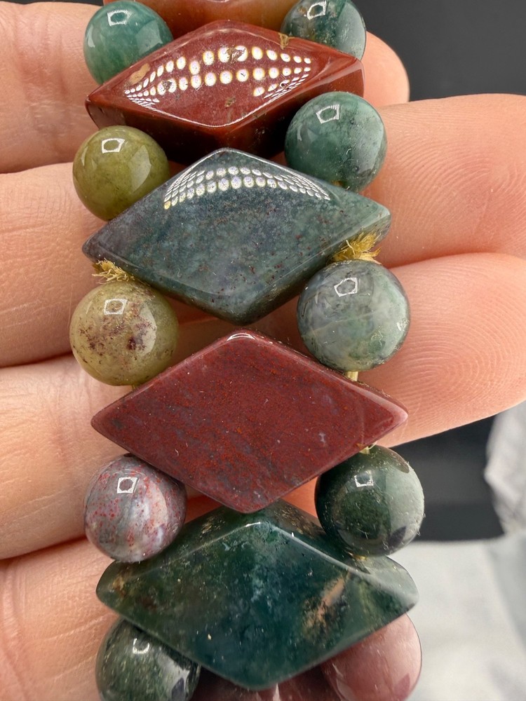 Polished Stone Bracelet Geometric Stretch 7.5”