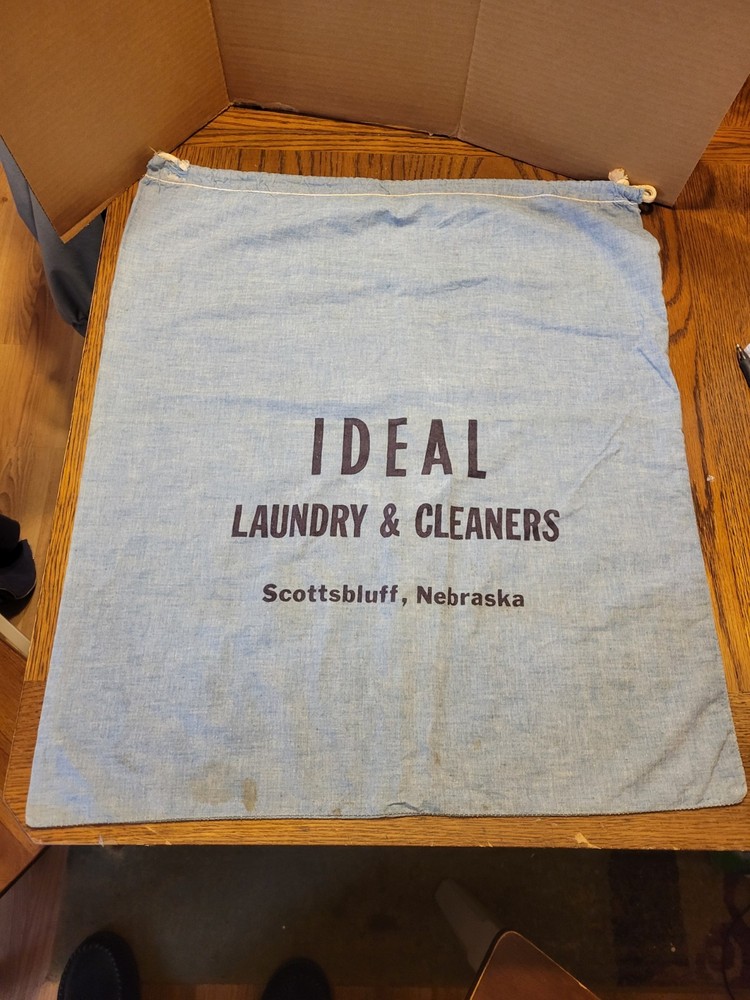 VINTAGE IDEAL LAUNDRY & CLEARNER  LAUNDRY DRAWSTRING BAG SCOTTSBIFF NEBRASKA
