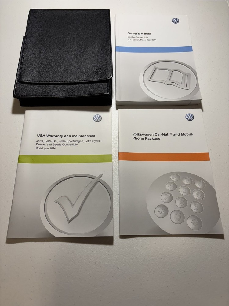 2014 Volkswagen Beetle Owner's Manual OEM Set
