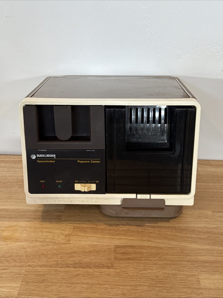 Black & Decker Spacemaker Popcorn Center SCP100 Under Counter Machine Vintage
