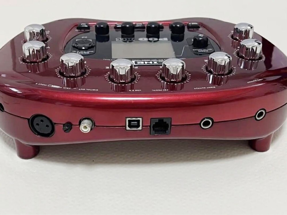 Line 6 POD X3 Multi-Effects Guitar Processor Amp Modeler Used Tested Working