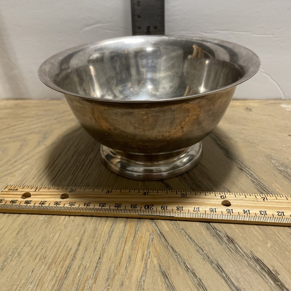 Vintage Towel Diver Plated Bowl