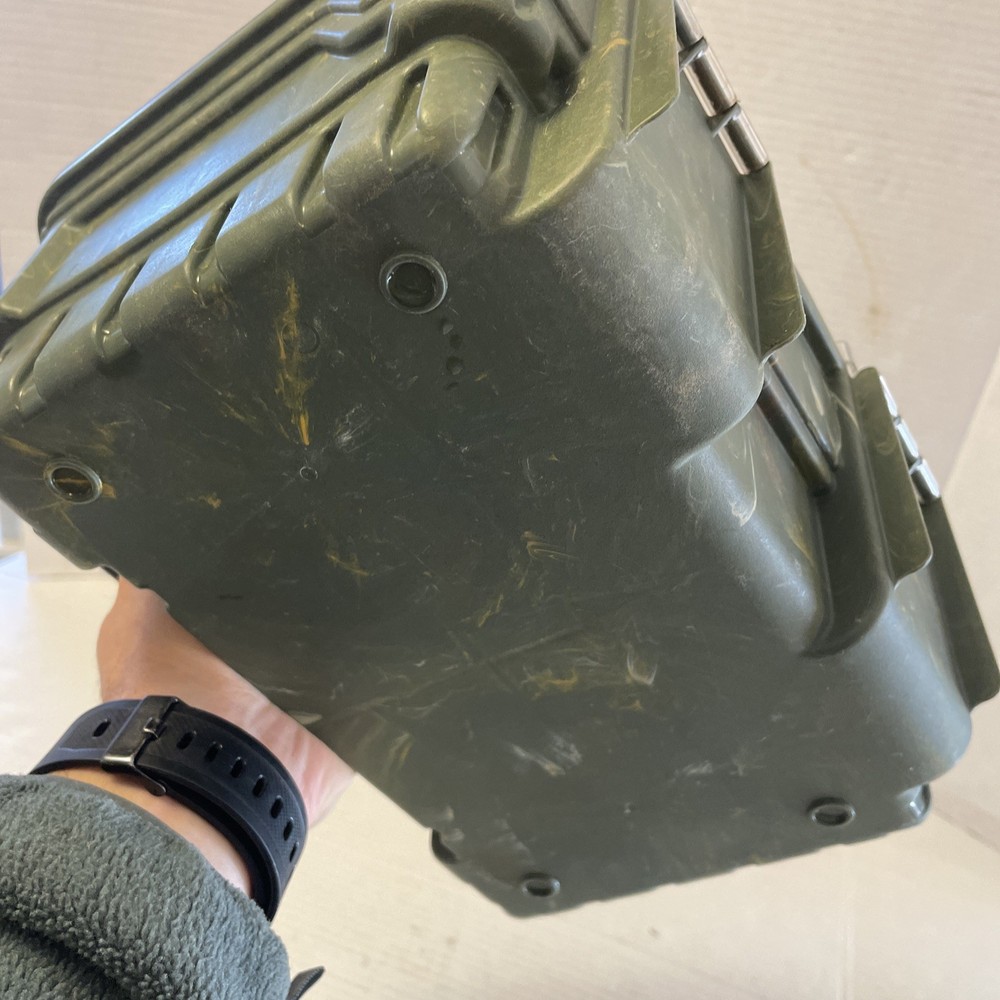 Plano Archery Camo Accessory Box w/ See Through Lid And Extras
