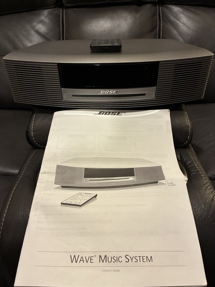Bose Music Wave system MINT Condition!
