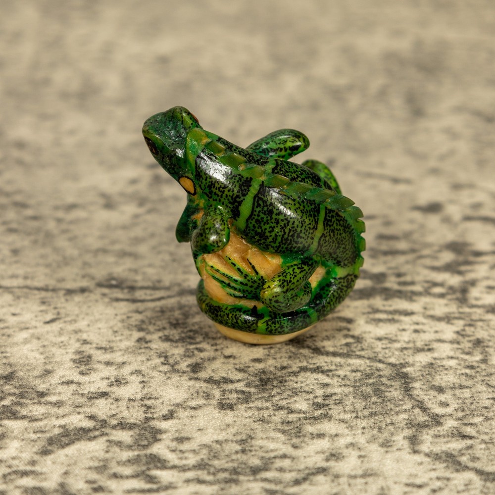 Green Iguana Lizard Tagua Nut Carving
