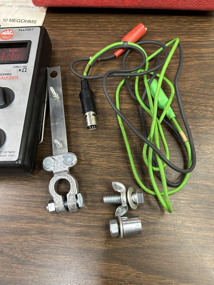 Mac Tools Digital Engine Analyzer ET3707 For Parts Or Repair