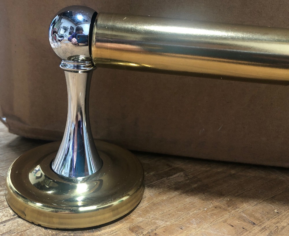New Prestige Bathware By Franklin Brass Paper Holder Solid Brass Model #4508.