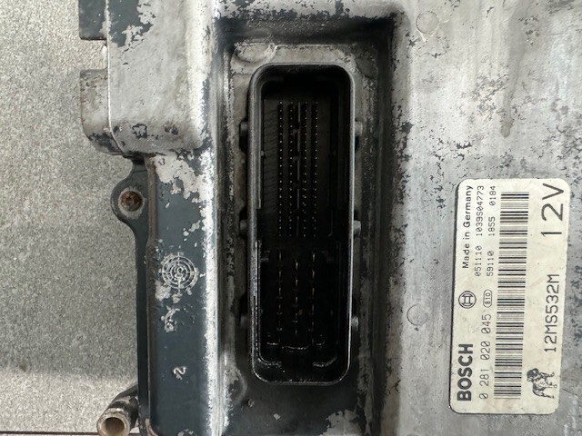 OEM 2006 Mack AC Diesel Engine Control Module ECM ECU 12MS532M