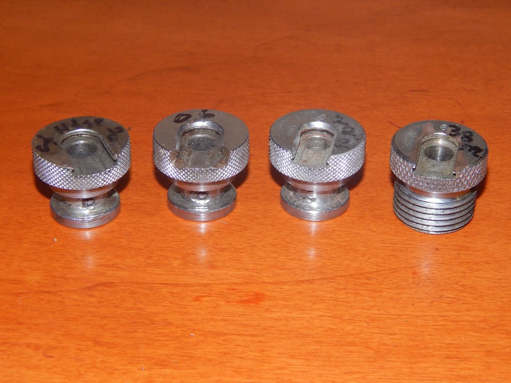(4) Unbranded Herters reloading press shell holders 1 threaded