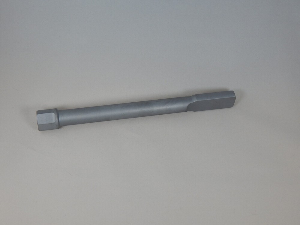 Action Wrench -HOWA 1500 - Rear Entry