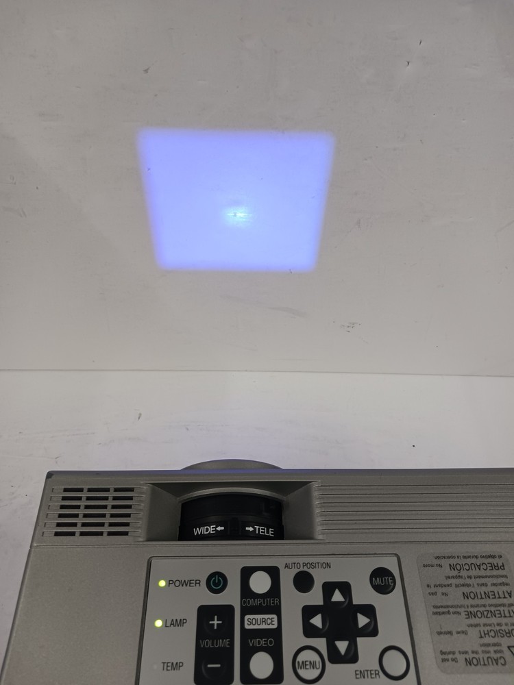 Mitsubishi LVP-X70UX LCD Projector Tested and Working