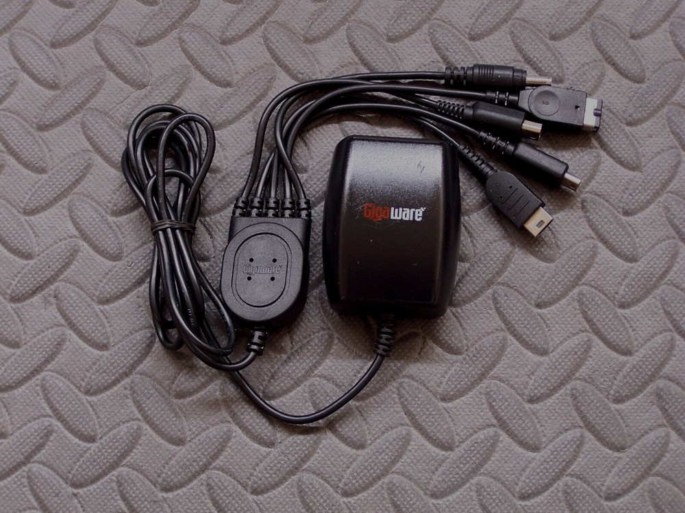 Gigaware Universal Gaming AC Power Adapter 26-1426 See Description