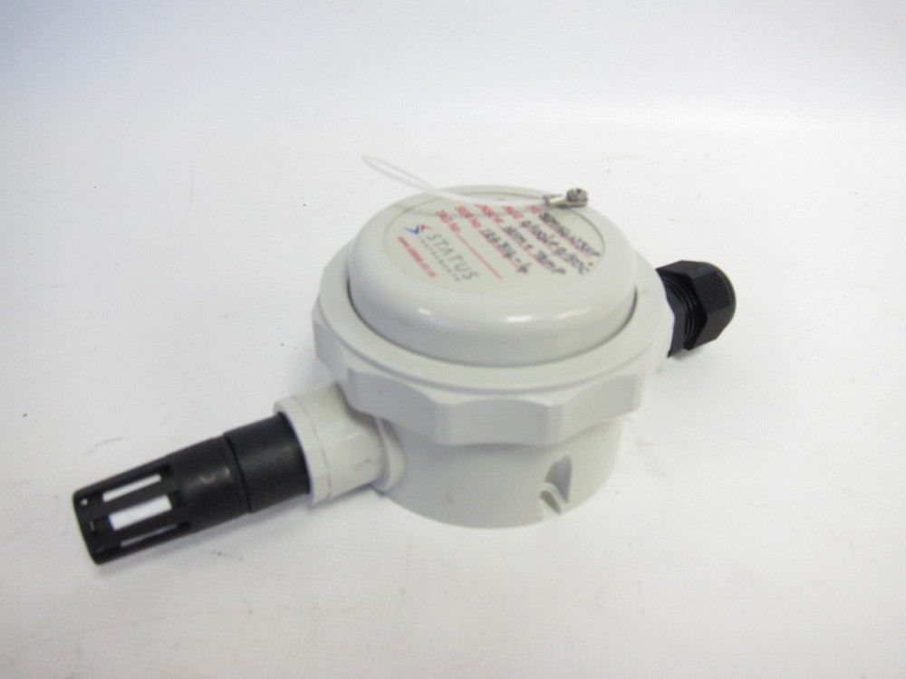 New Status SEM164 Humidity & Temperature Transmitter SEM164W3HP