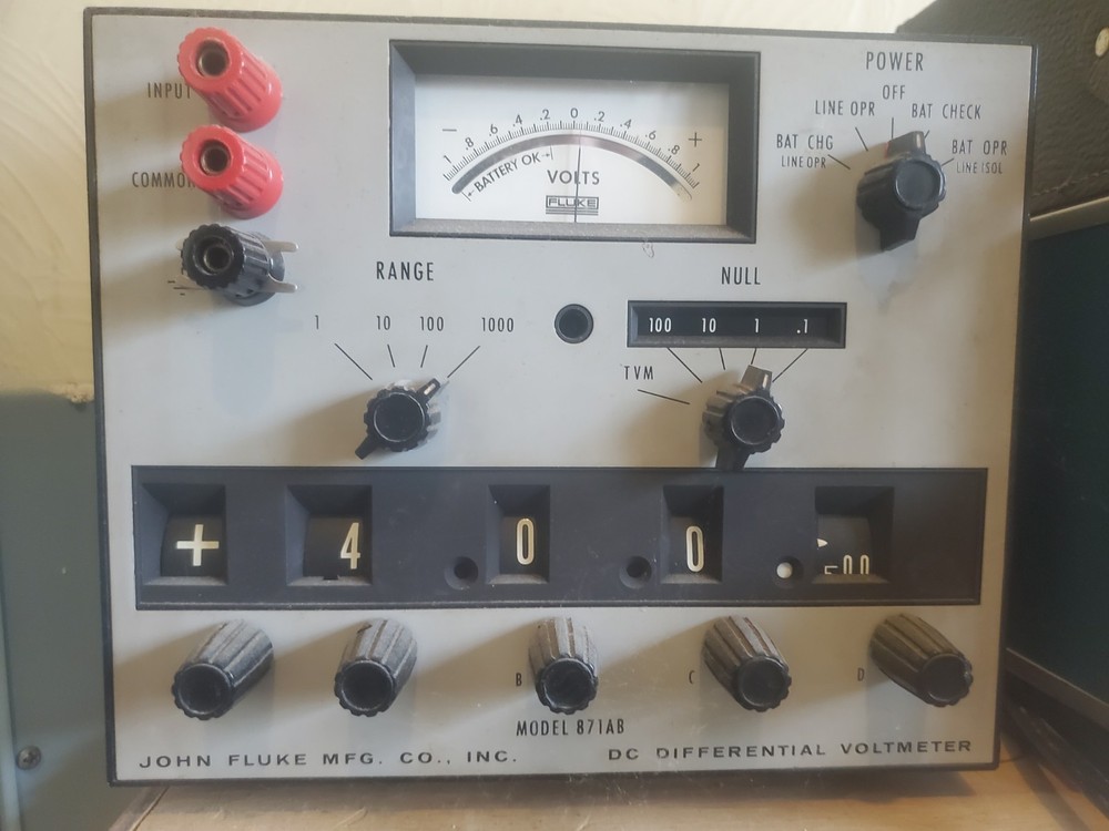 Fluke 871a DC Differential Voltmeter