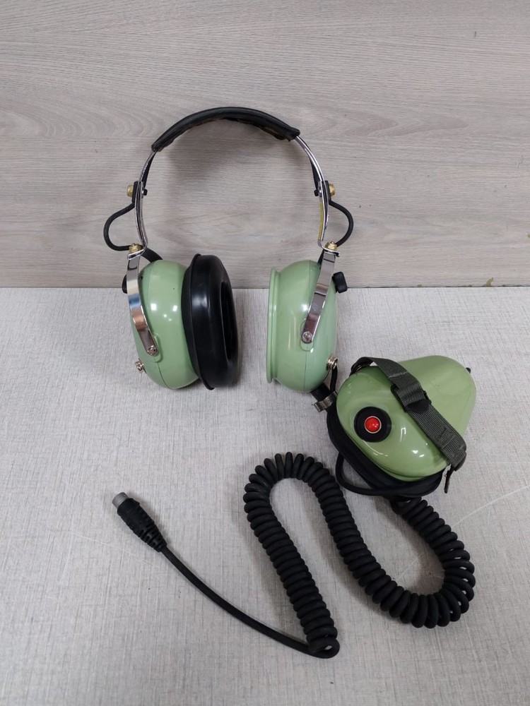 David Clark H9910 Headset-Mic Shield 41031G-01-missing headpad