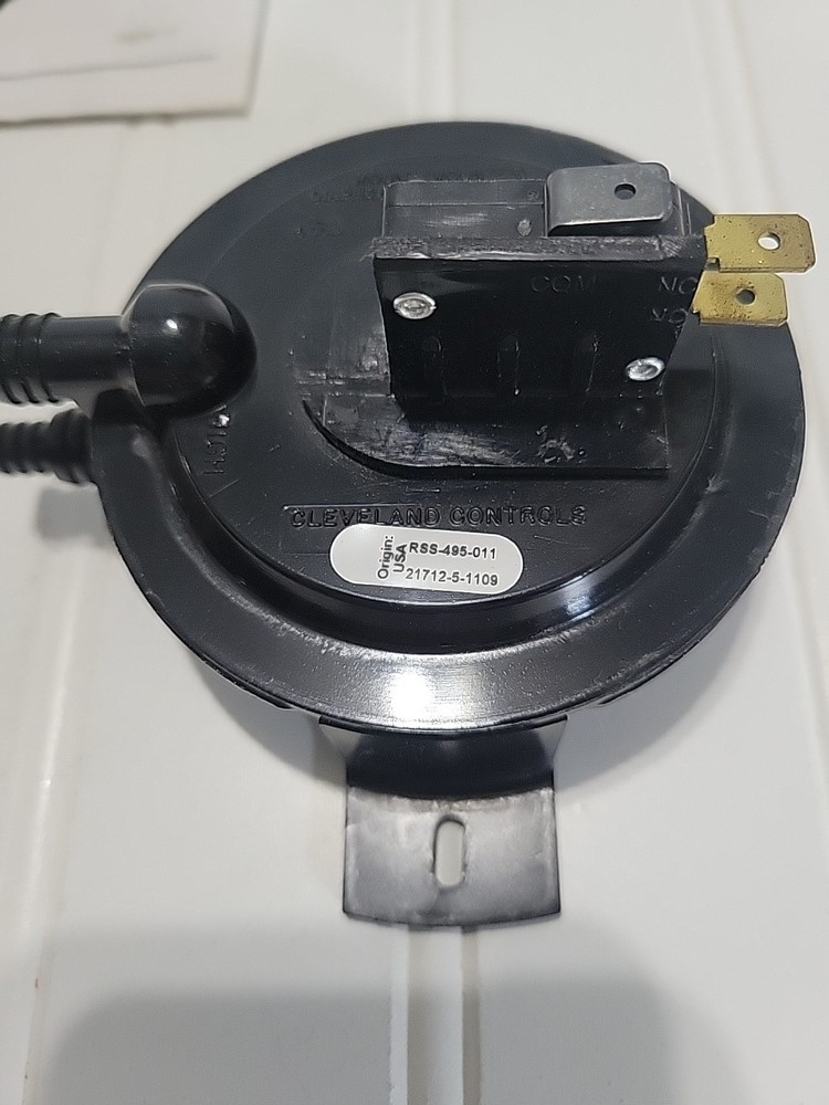 Cleveland Controls RSS-495-011 Air Pressure Sensing Switch Kit