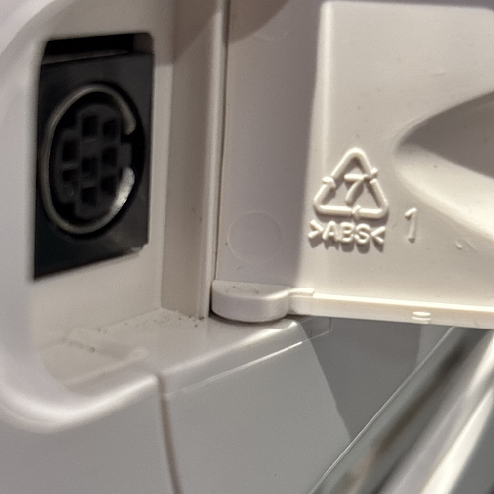 Janome Memory Craft 9500 Computerized Embroidery Sewing Machine MC9500 Tested