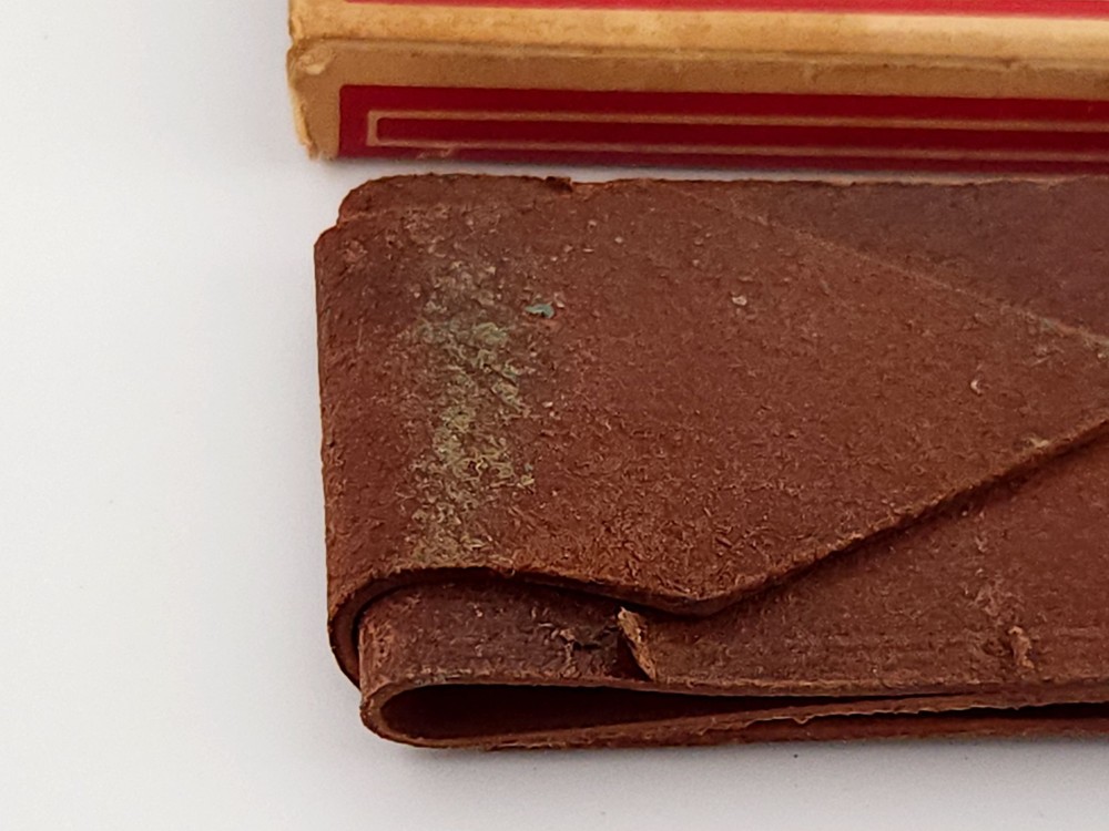 Valet Model C Vintage Leather Strop
