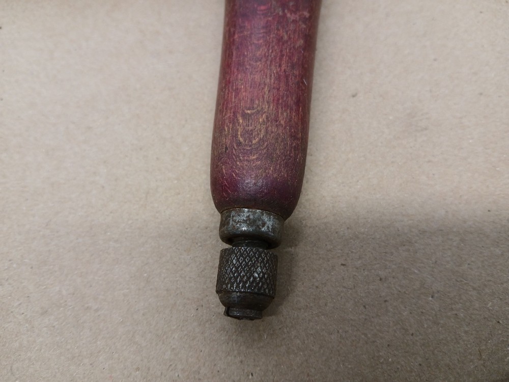 Vintage Multi Bit Screwdriver Wood Handle Storage Cap 4 Bits
