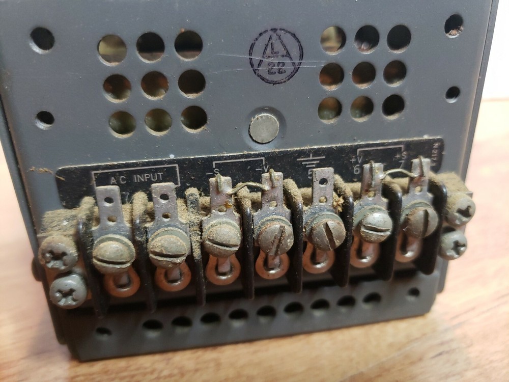 LAMBDA POWER SUPPLY MODEL LM-207