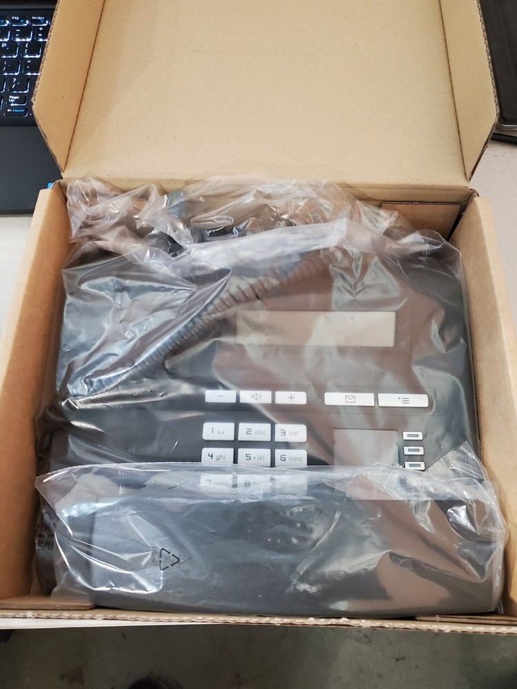 Siemens Openstage 15 SIP Phone NEW #69