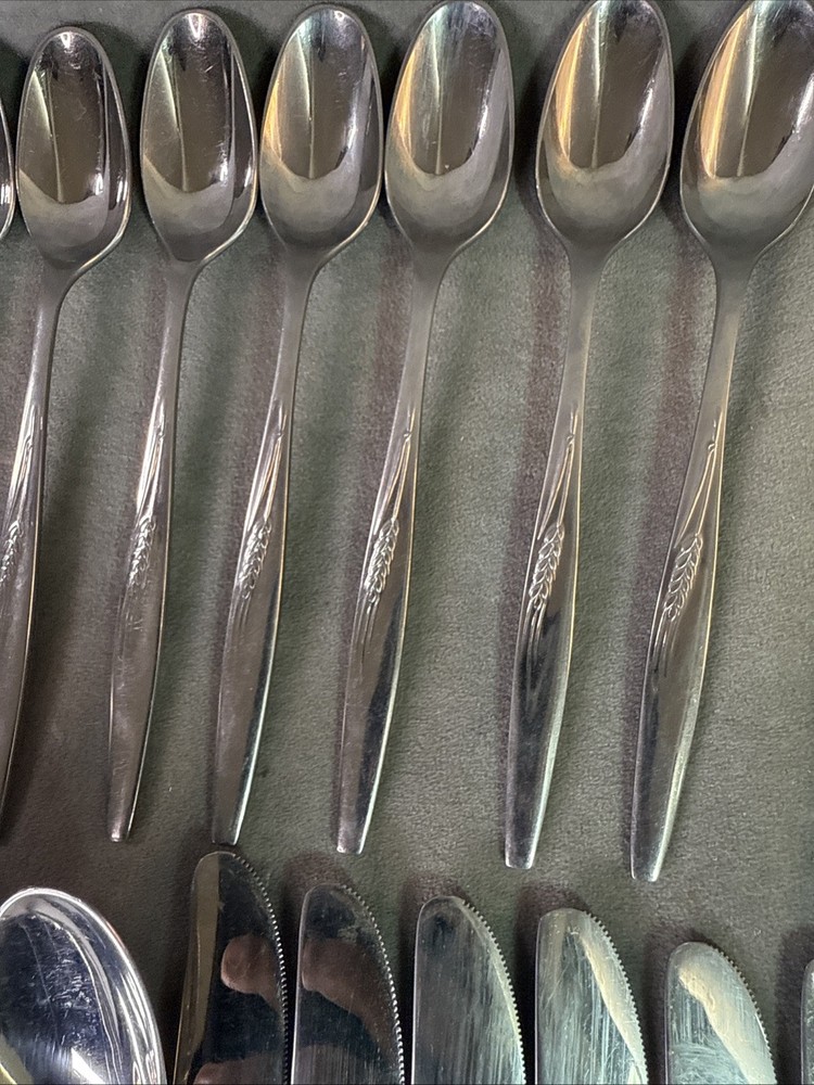 Prudential Stainless “Wheat Sprig” Design Flatware Japan 52 Piece Set